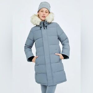 Aritzia TNA The Powder Parka